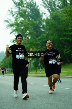 Runner Photo 3331107