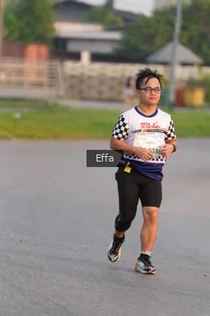 Runner Photo 3331113