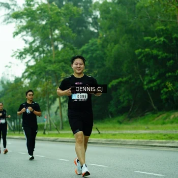 Runner Photo 3332196