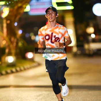 Runner Photo 3332842