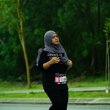 Runner Photo 3333472