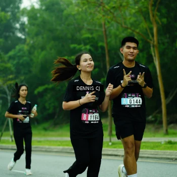 Runner Photo 3333714