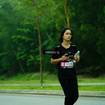 Runner Photo 3333775