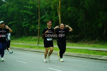 Runner Photo 3334612