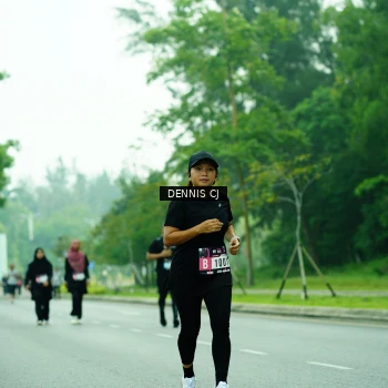 Runner Photo 3334897