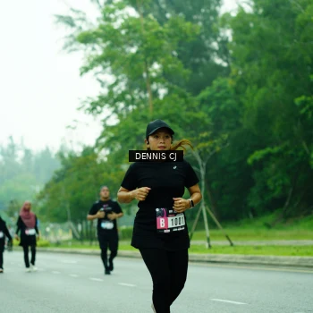 Runner Photo 3334903