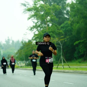 Runner Photo 3334914
