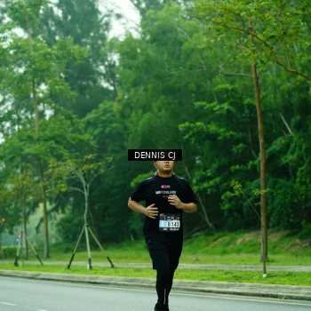 Runner Photo 3334940