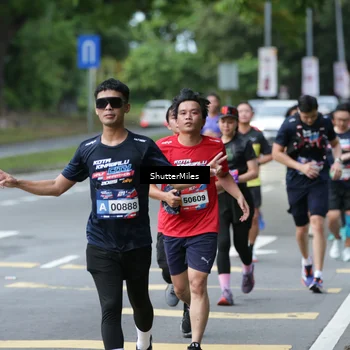Runner Photo 33353