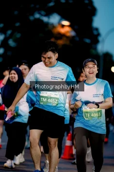 Runner Photo 3336407