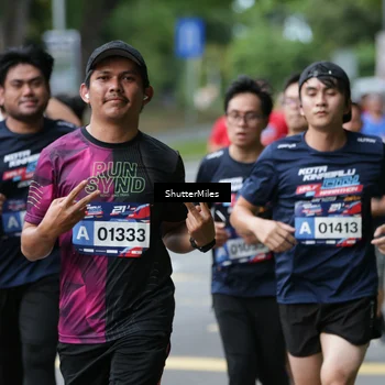 Runner Photo 33413