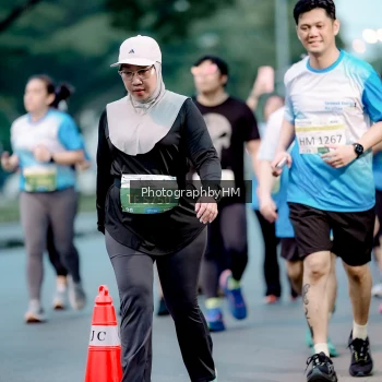 Runner Photo 3341426