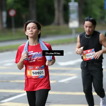 Runner Photo 33437