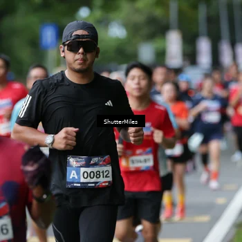 Runner Photo 33439