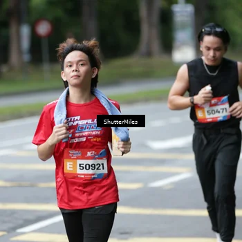 Runner Photo 33442