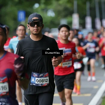 Runner Photo 33445