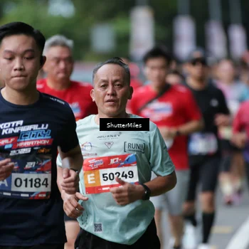 Runner Photo 33463