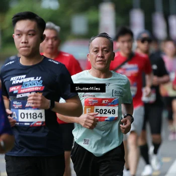 Runner Photo 33481