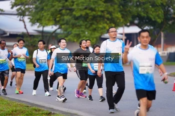 Runner Photo 3349304