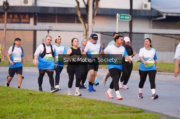 Runner Photo 3349409