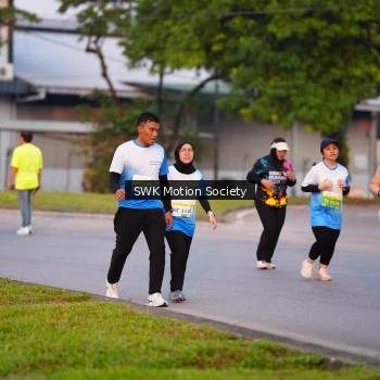 Runner Photo 3349929