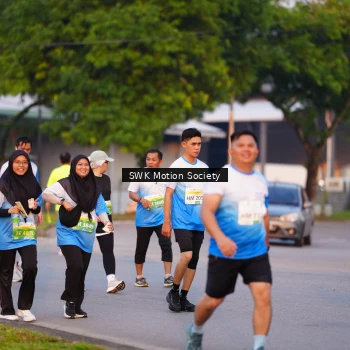 Runner Photo 3349954