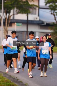 Runner Photo 3350241