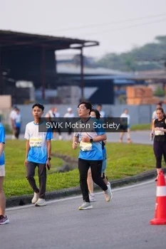 Runner Photo 3350339