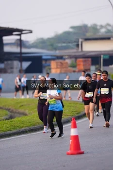 Runner Photo 3350348