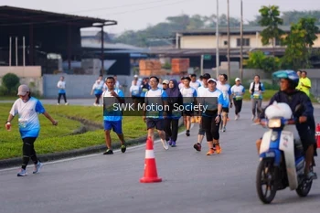 Runner Photo 3350355