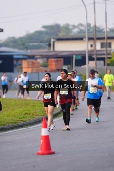 Runner Photo 3350404