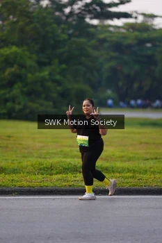 Runner Photo 3350453