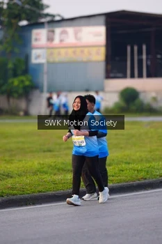 Runner Photo 3350512