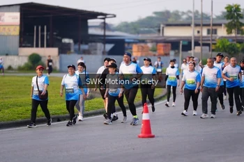 Runner Photo 3350606