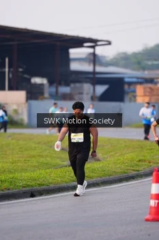 Runner Photo 3350643