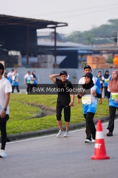Runner Photo 3350791