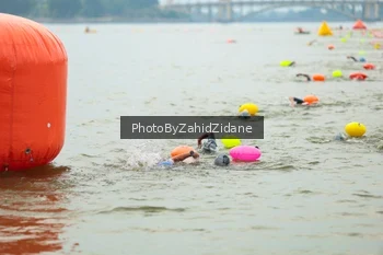 Runner Photo 3351084