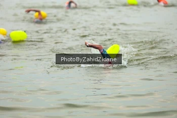 Runner Photo 3351102