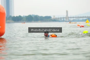Runner Photo 3351378