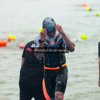 Runner Photo 3351555