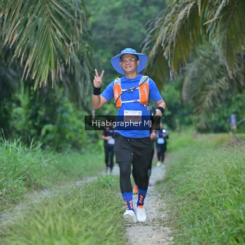 Runner Photo 33525
