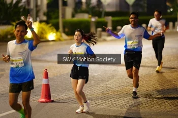 Runner Photo 3352587