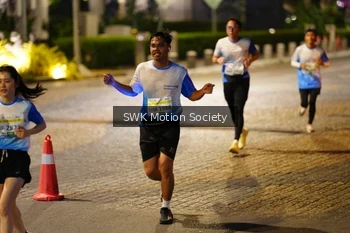 Runner Photo 3352613