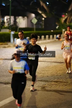 Runner Photo 3352631