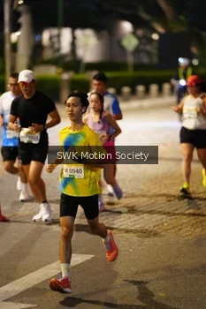 Runner Photo 3352689