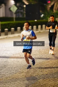 Runner Photo 3352706