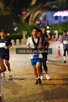 Runner Photo 3352824