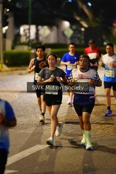 Runner Photo 3352873