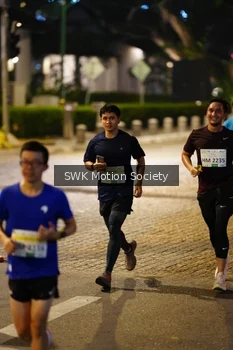 Runner Photo 3352877