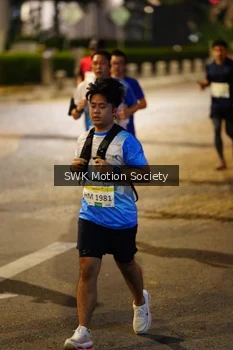 Runner Photo 3352883